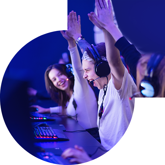 hhpoker俱乐部独家双向驱动技术<br>让电竞玩家尽情享受极致高速快感